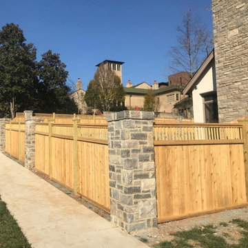 Stake-top Privacy Fence
