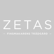 Zetas Designavdelning I Zetas Trädgårds foto