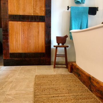 Farmhouse Bathroom