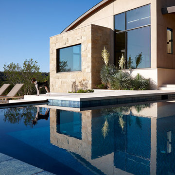 Escala Drive