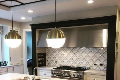 Elegant kitchen photo in Indianapolis