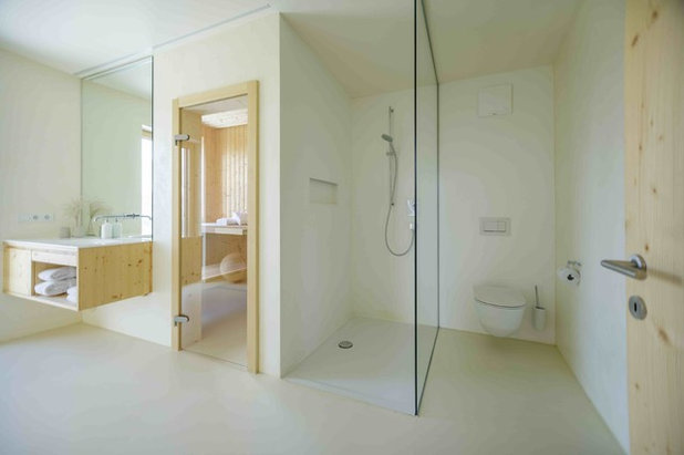 Modern Badezimmer by Architekturbüro Gappmaier