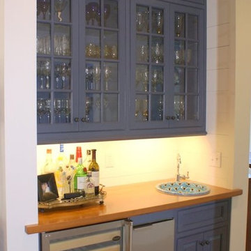 Wet Bars & Wine Areas