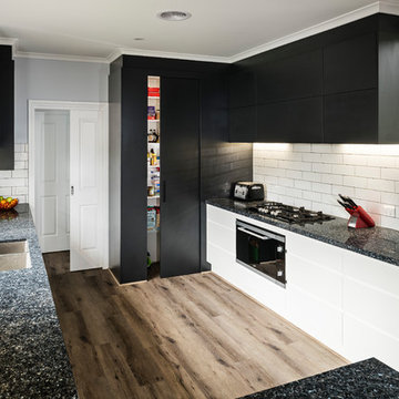 Emerald Modern Kitchen and Laundry