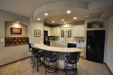 Inspiration for a timeless basement remodel in Milwaukee