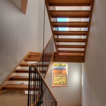 Private Home at Broomgrass