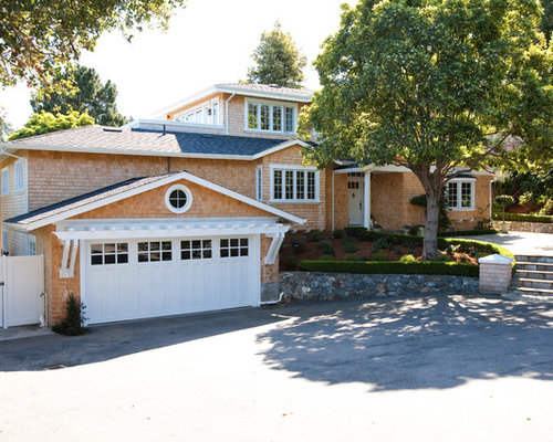 Best Pergola Over Garage Design Ideas & Remodel Pictures | Houzz