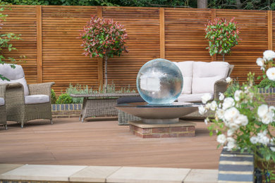 Inspiration for a modern garden in Berkshire.