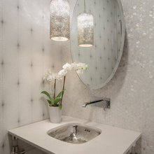1/2 Bath