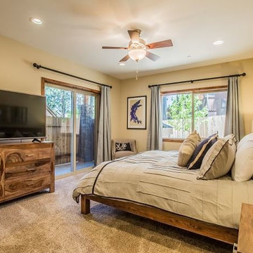 Beautiful Lake Front Condo