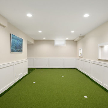 Golf & Fitness Basement
