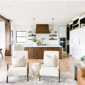 Bright Circle Transitional
