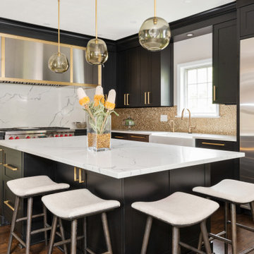 Turnberry Transitional Kitchen with Elegant Custom Cabinetry
