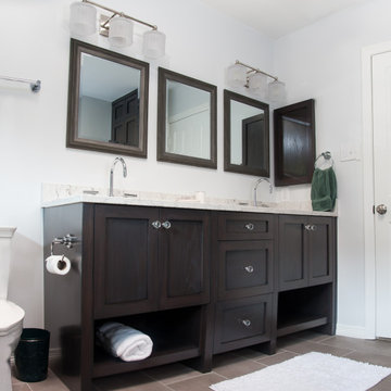 Mercedes Bathroom