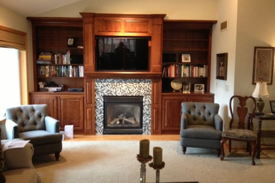 Inspiration for a timeless living room remodel in Minneapolis