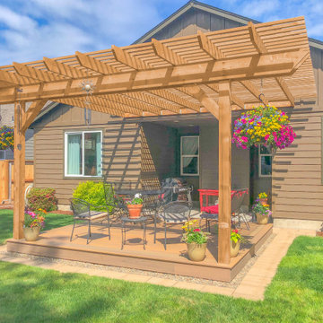 Cedar Pergola with Timbertech Deck