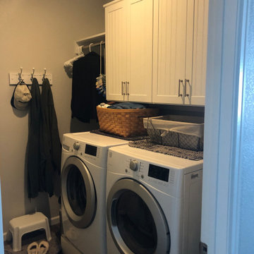 Small but Functional Laundry Room
