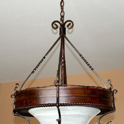 Virginian Chandelier - Chandeliers