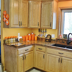 Iowa Oak Kitchen - Products
