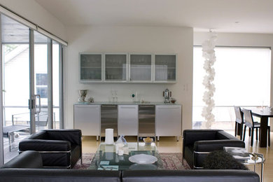 Inspiration for a modern living room remodel in Los Angeles