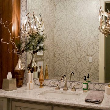A Holiday House By Wilson Lighting's Lashell Hall