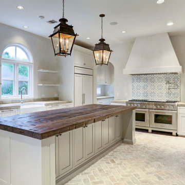 Lynbrook in Tanglewood - Kitchen