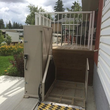 Exterior Update & Wheelchair Deck Lift