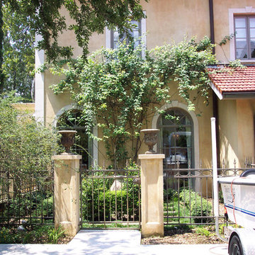 Side view of Tuscan style Villa