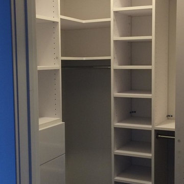 Small walk in bedroom closet