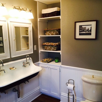vintage bathroom