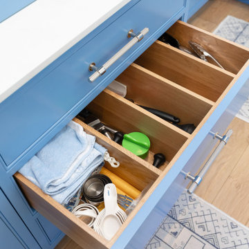 Italian-Inspired In-Frame Shaker Kitchen