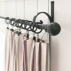 Drapery Hardware - Curtain Rods