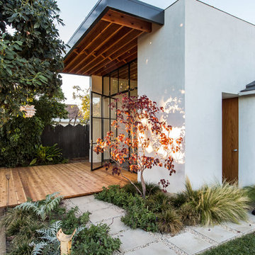 Modern Back Yard Bocce | Ventura CA