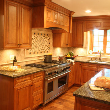 Light & Bright Comfort Kitchen in Barrington