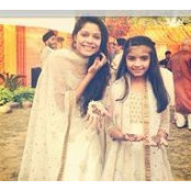 Saamia Guptas foto