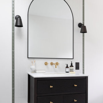 Oxshot - Master Suite