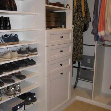 Master White Melamine Walk-In Closet