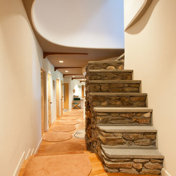 Curved Home