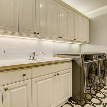 Calcutta Nuvo Ceasarstone Quartz Kitchen