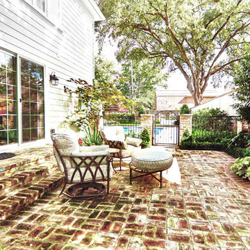 River Oaks Contemporary