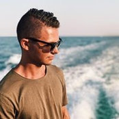 Alexander White's photo