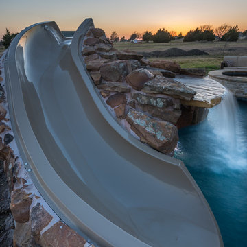 Custom Free-Form Pool with Negative Edge & Large Catch Basin