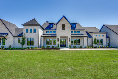 Transitional exterior home photo in Dallas