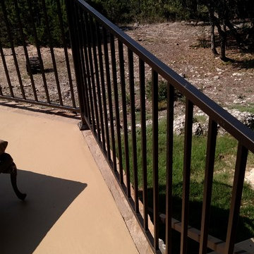 Austin Patio and Outdoor Kitchen Overlooking the Colorado River