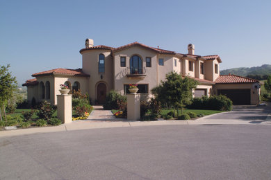 Custom Estate