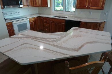 Cambria Brittanicca Gold