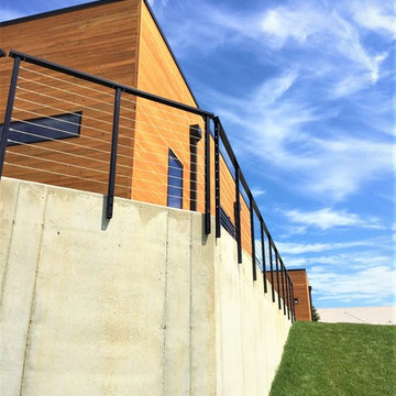 www.ModernDeckRailings.com