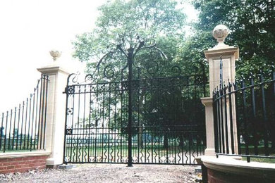 Victorian Gates - Henley