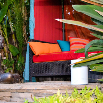 Office Hidden in a Tropical Retreat
