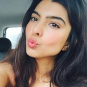 Esha Jasss foto